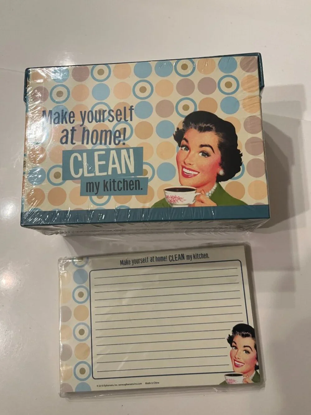 Recipe Box & Recipe Cards by  Ephemera  (NEW) - Make Yourself at home! CLEAN,..